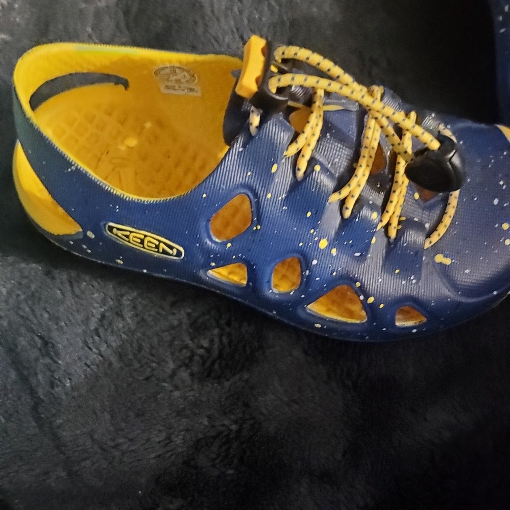Keen shoes - Picture 3 of 4